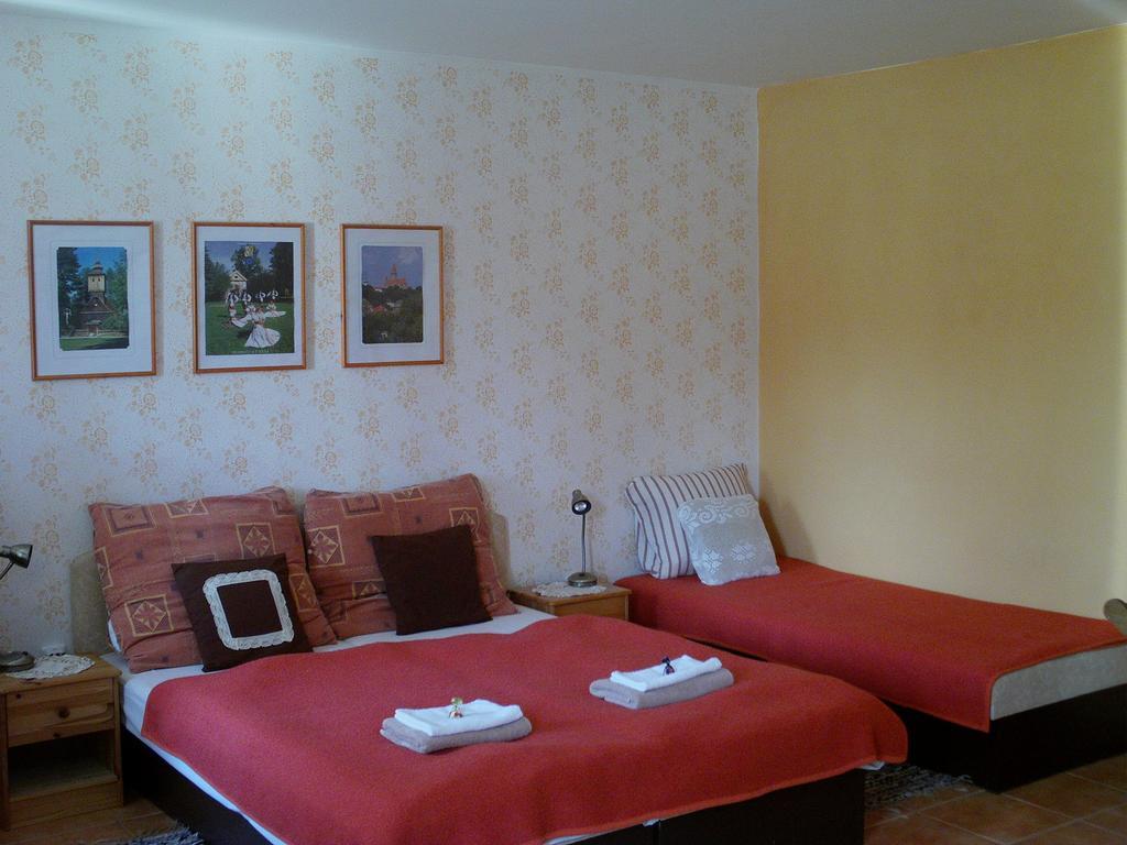 Smrzice La Ferme De Sissi 아파트 객실 사진
